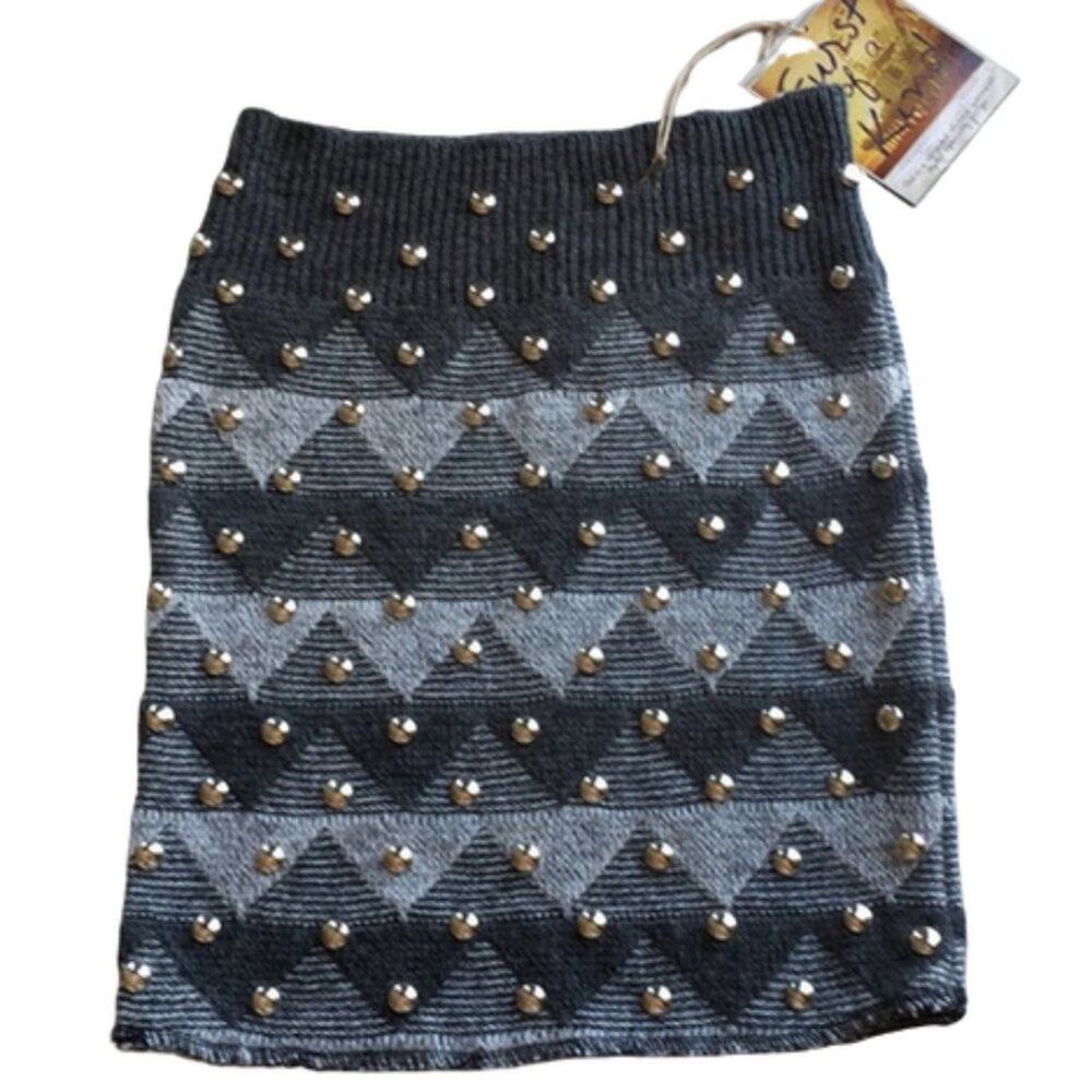 Furst of a Kind skirt ONE-SIZE Silver studded NWT
